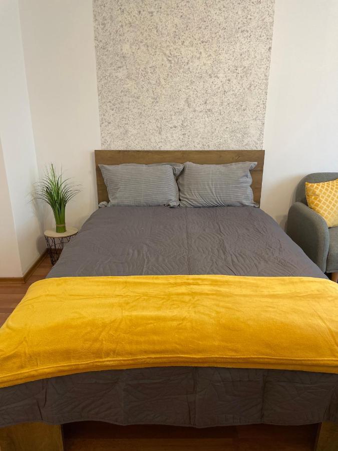 Sity Home Burgas Stad Buitenkant foto