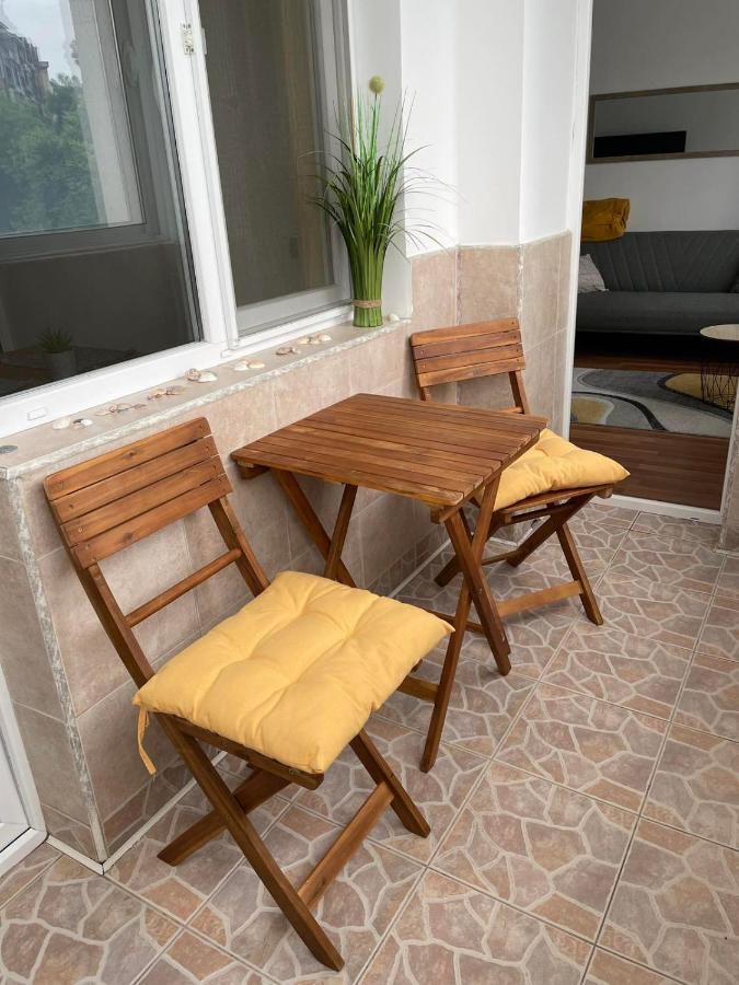 Sity Home Burgas Stad Buitenkant foto